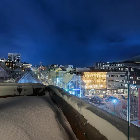 Arctic Homes - The Royal Palace Tromso Exterior photo