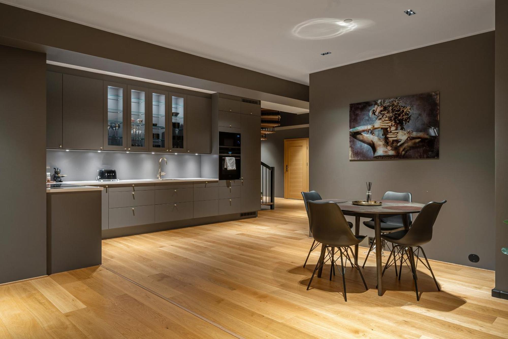Arctic Homes - The Royal Palace Appartement *